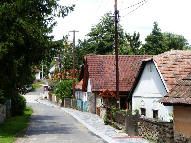 Arka főutcája, a Hunyadi utca