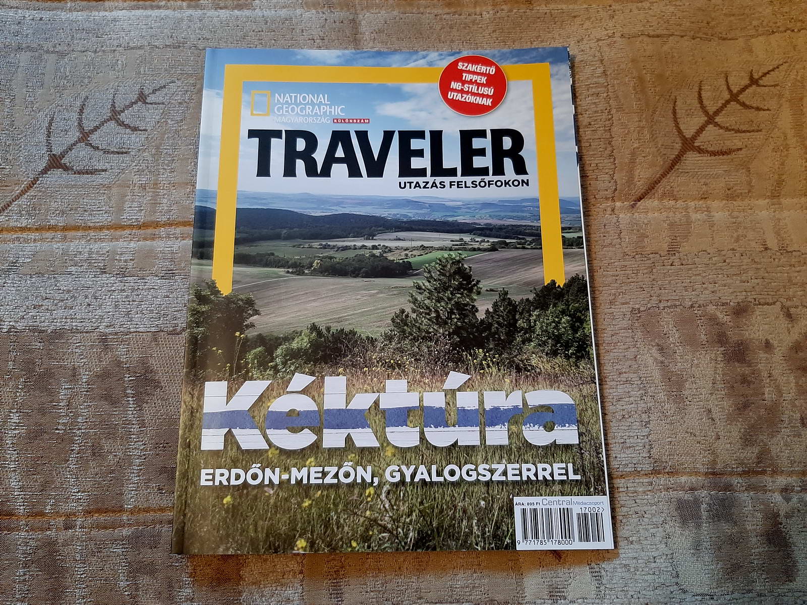 A Traveler magazin Országos Kéktúrát bemutató száma