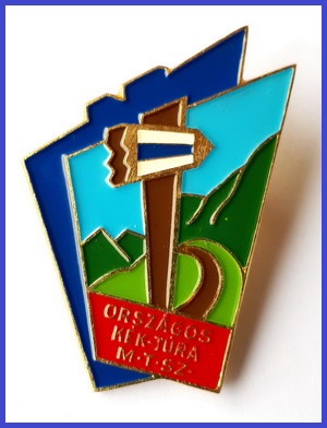 The badge of the National Blue Trail