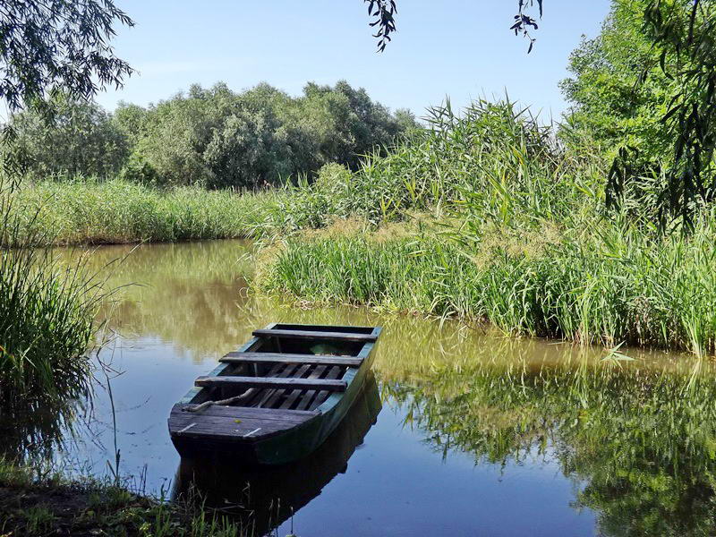 A Mirhói szivattyútelep csatornájának vége a Hortobágy-Berettyóba torkollik