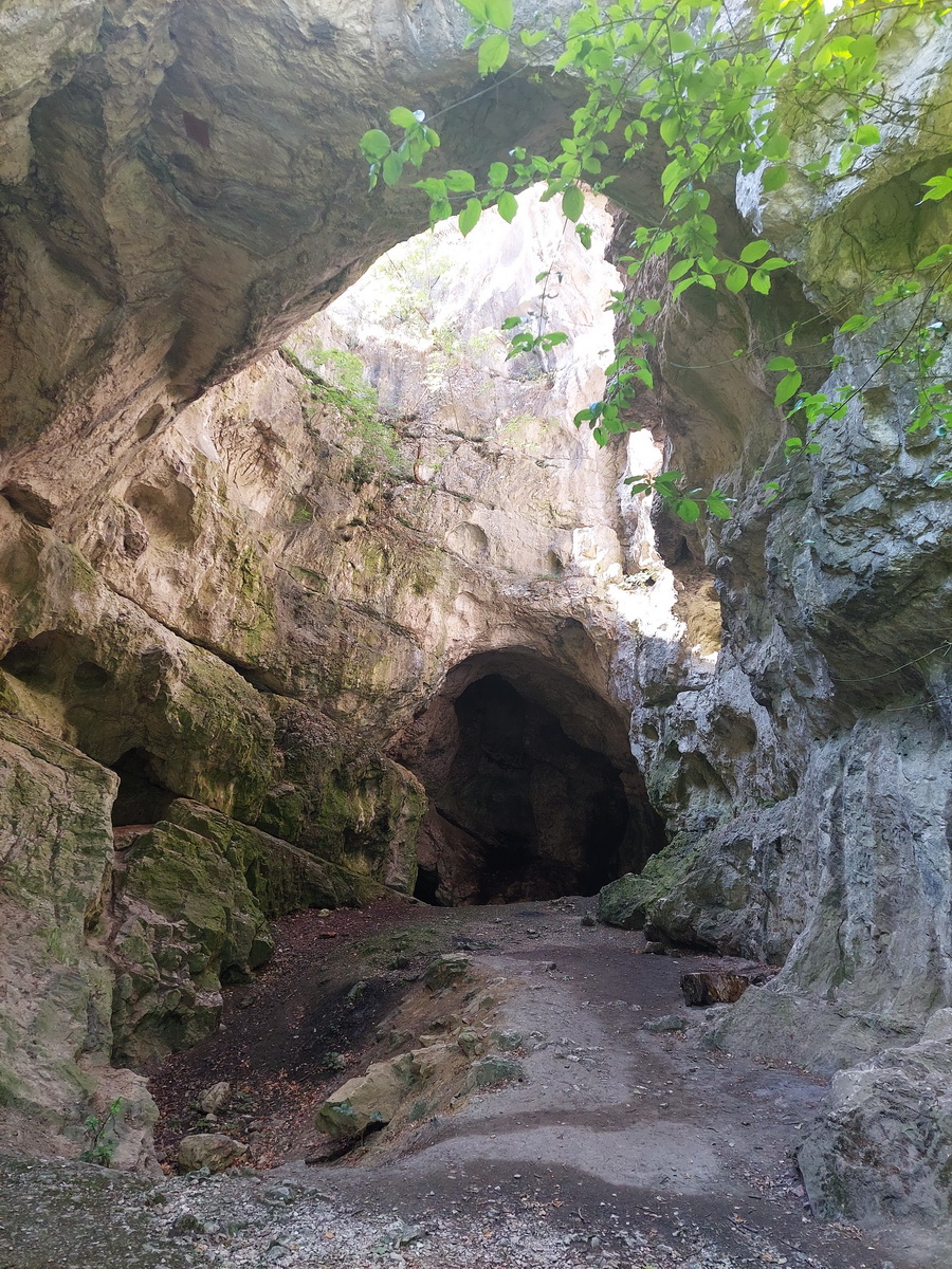 A Jankovics-barlang bejárata