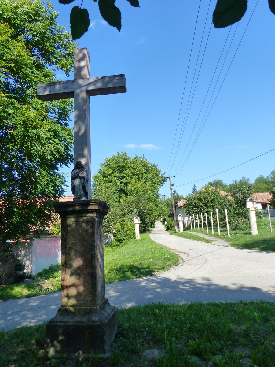 A kálvária stációi mentén kezdődött a következő kapaszkodó