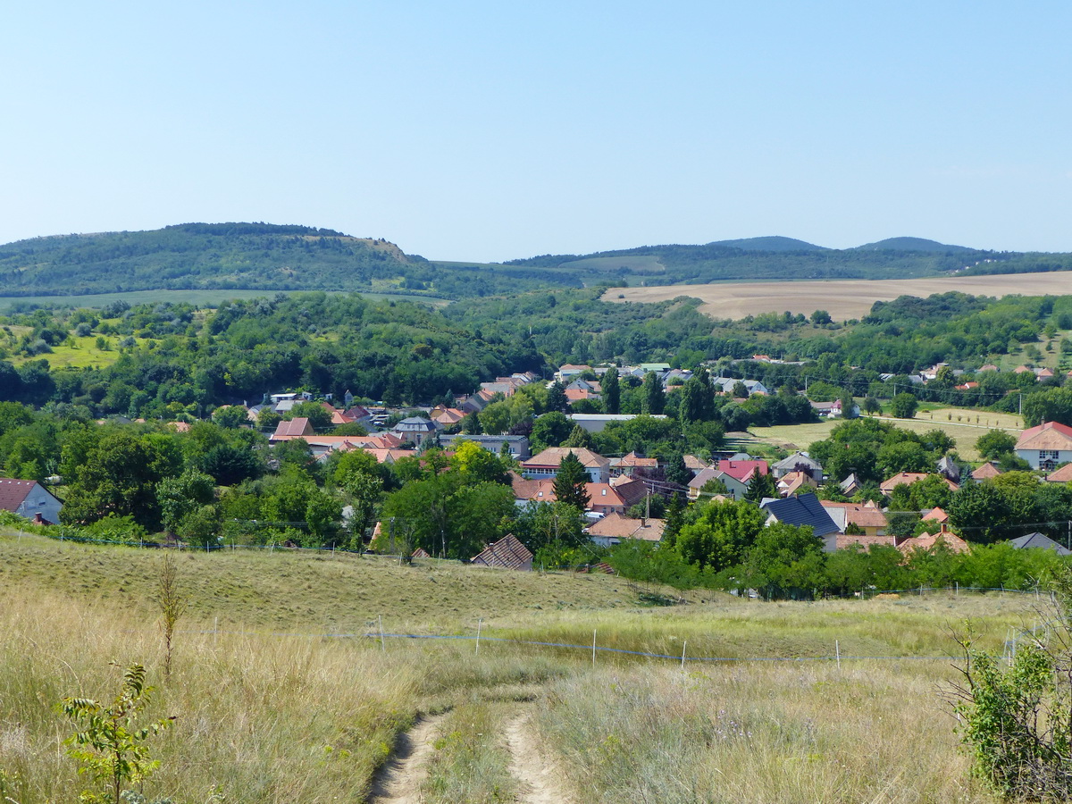 Az utolsó ereszkedés vissza Sárisápra
