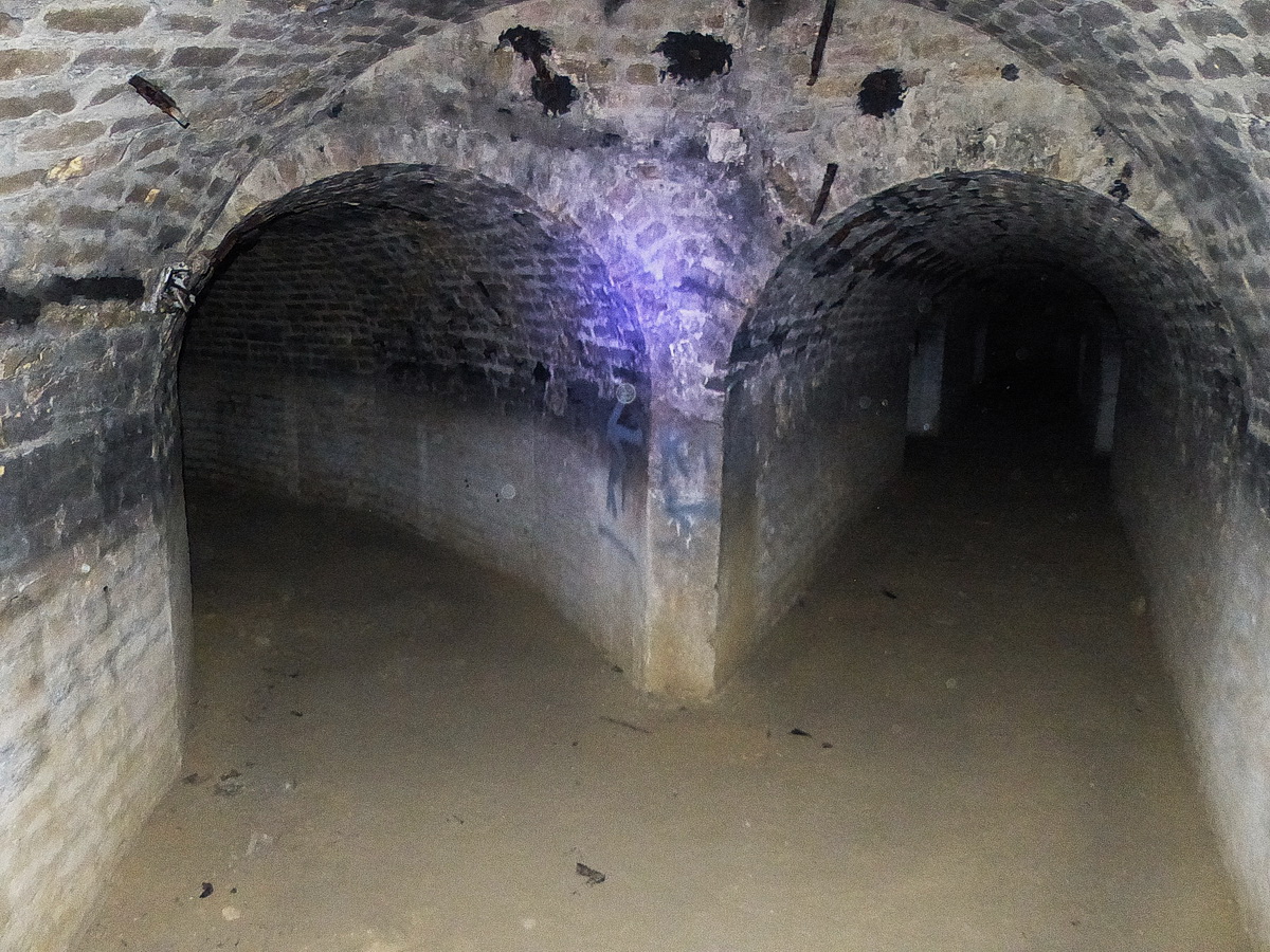 A bányák földalatti robbanóanyag raktárában