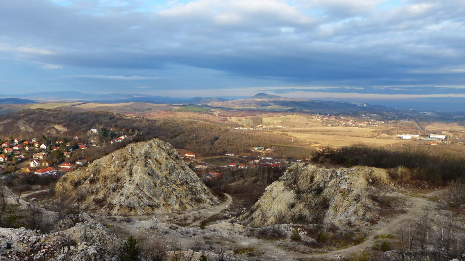 Tél végi panorámatúra a Pilisben