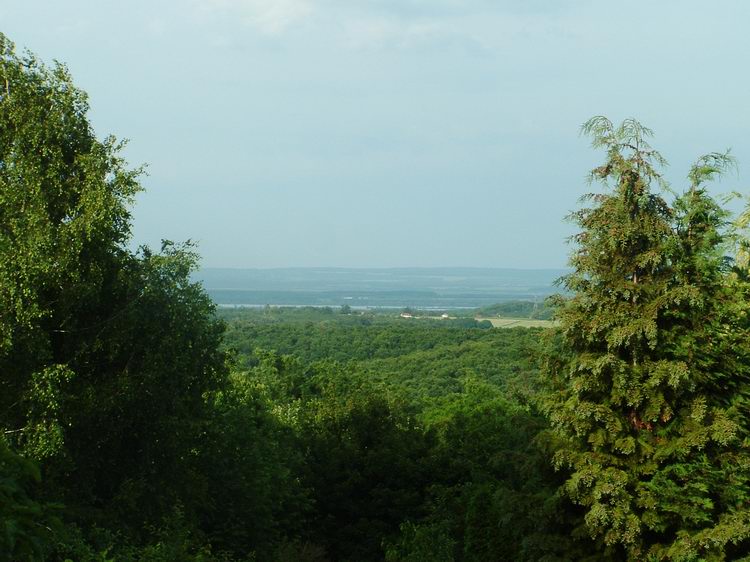 Kilátás a kulcsosháztól a Kis-Balatonra