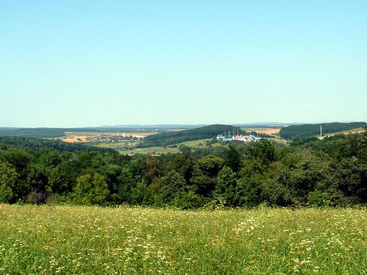 Kilátás a dombról Tófej felé
