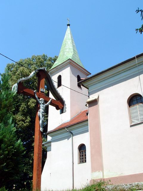 Petrikeresztúr katolikus temploma