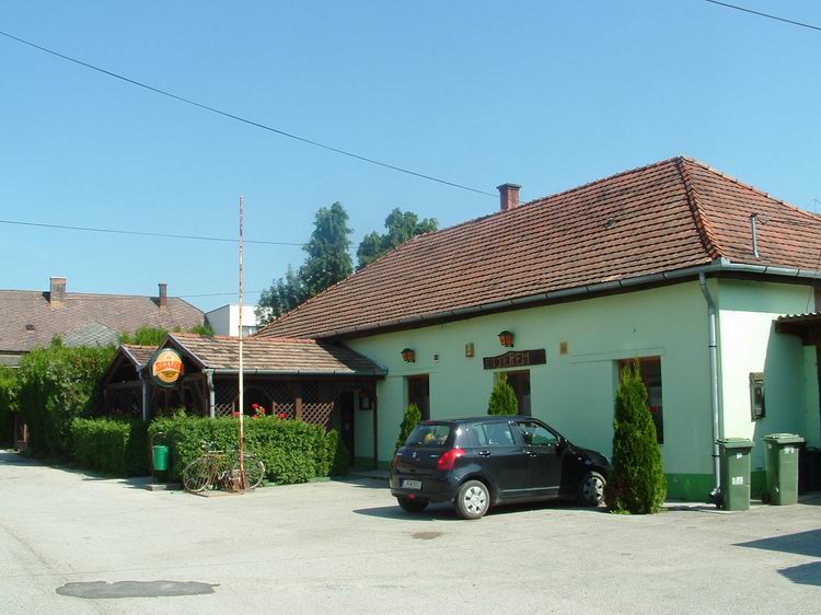 Zalalövő - Kocsma és vendéglő a vasútállomás mellett