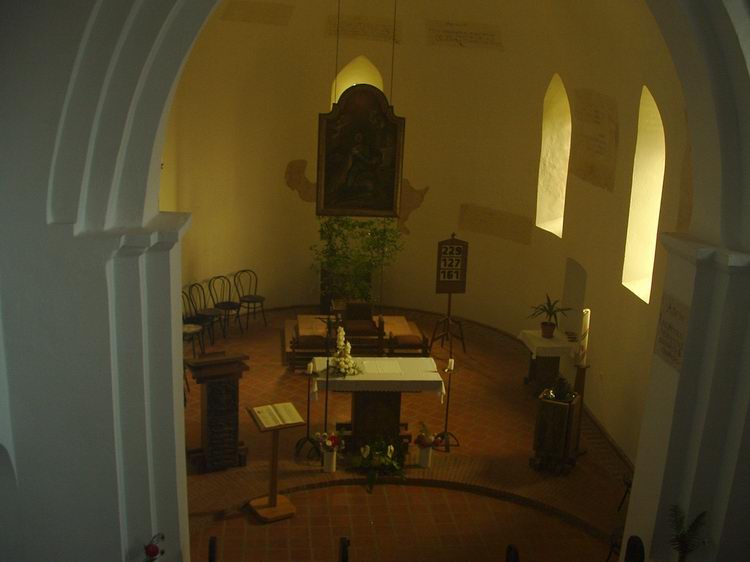 Templomszer - Az Árpád-kori templom belülről