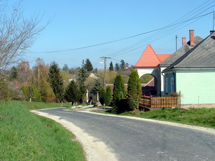 Megérkezés Döbörhegyre