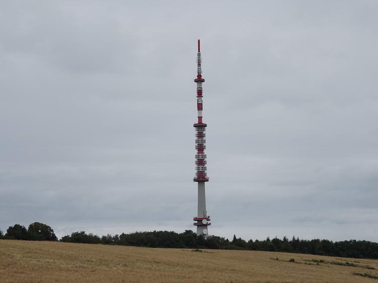 Elhaladtam a TV adótorony mellett