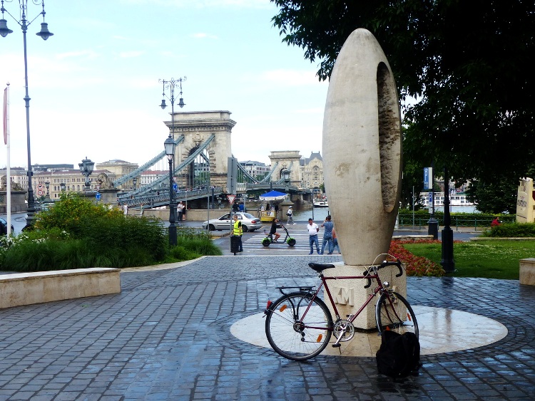 A 0 km kőtől indultam négy túranappal korábban, most ide érkeztem vissza