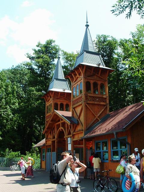 The main gate of the Lake Bath