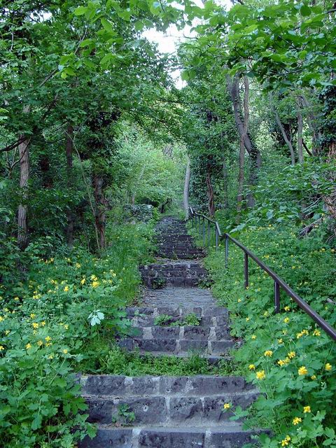 Steep climb on the Bujdosók lépcsője