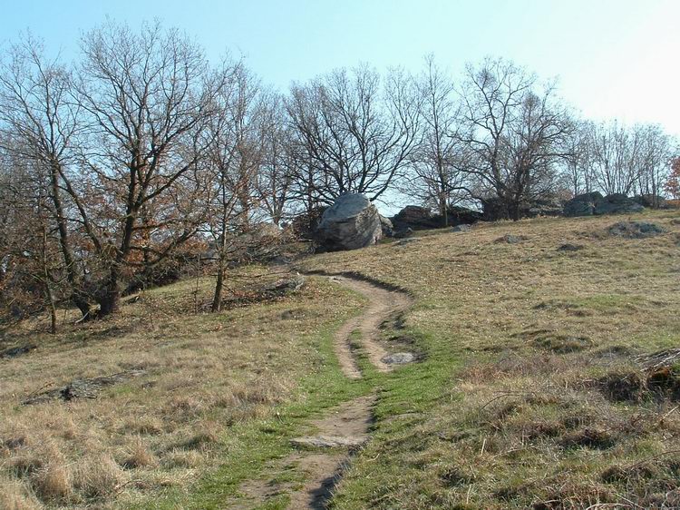 Kapaszkodás a Kőtenger dombjára