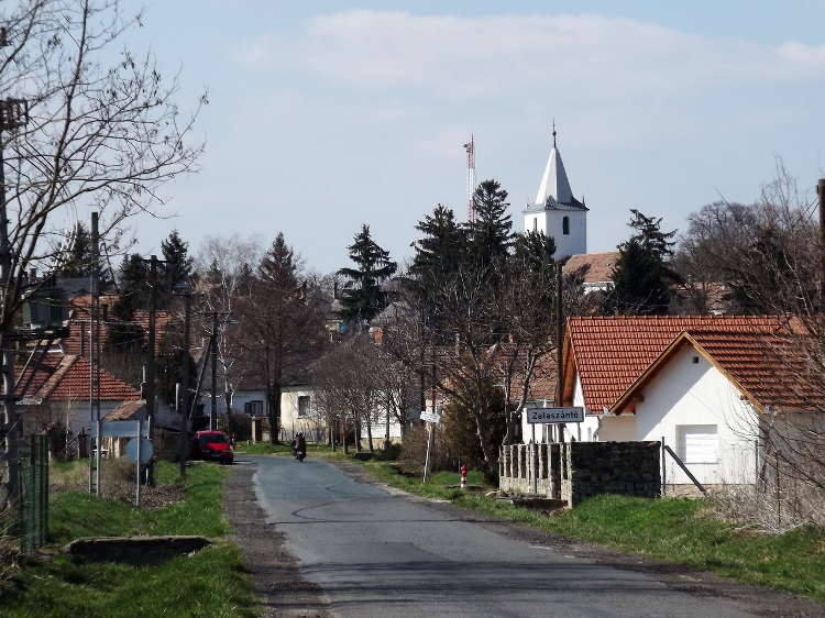 Visszatekintés a faluvégről Zalaszántóra