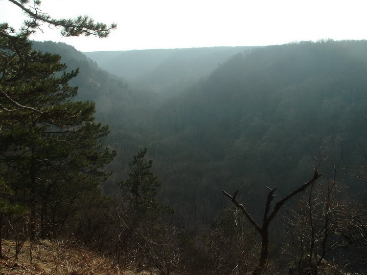 On the rim of the Burok Valley