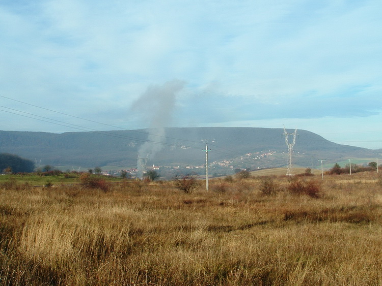 View towards the far Vértestolna village