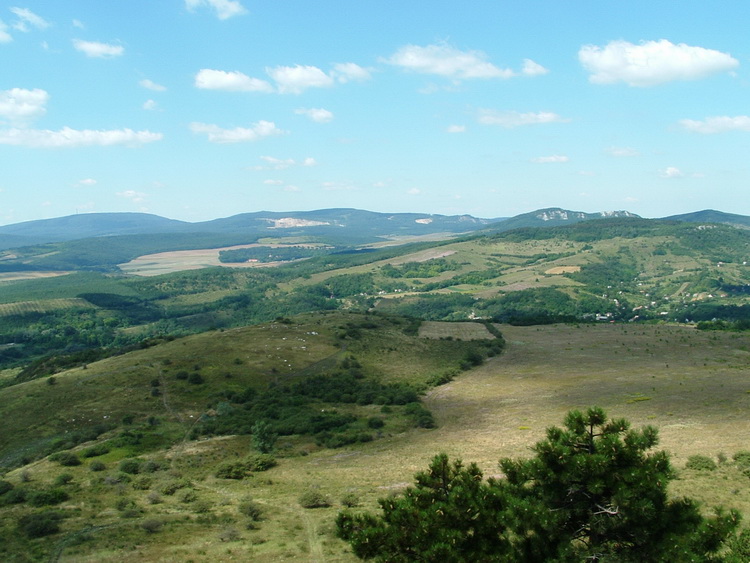 Gerecsei dombok a Hegyes-kőről