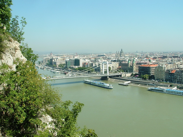 Budapest - Dunai kilátás a teraszról