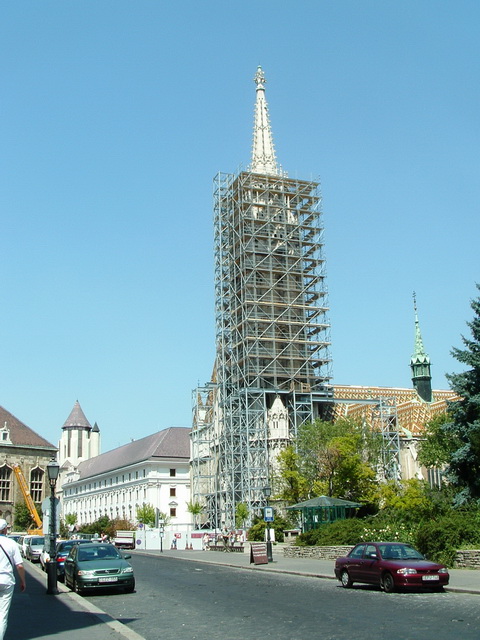 Budapest - A Mátyás templom és a Hilton szálló