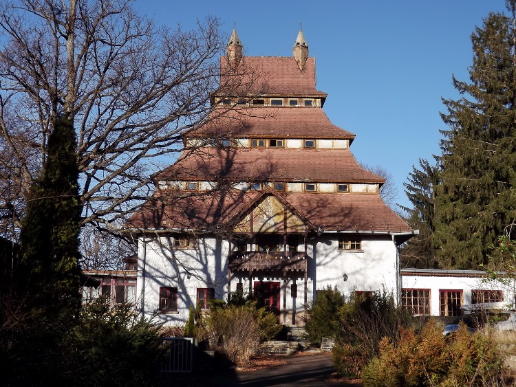 A Pagoda régebben turistaházként üzemelt