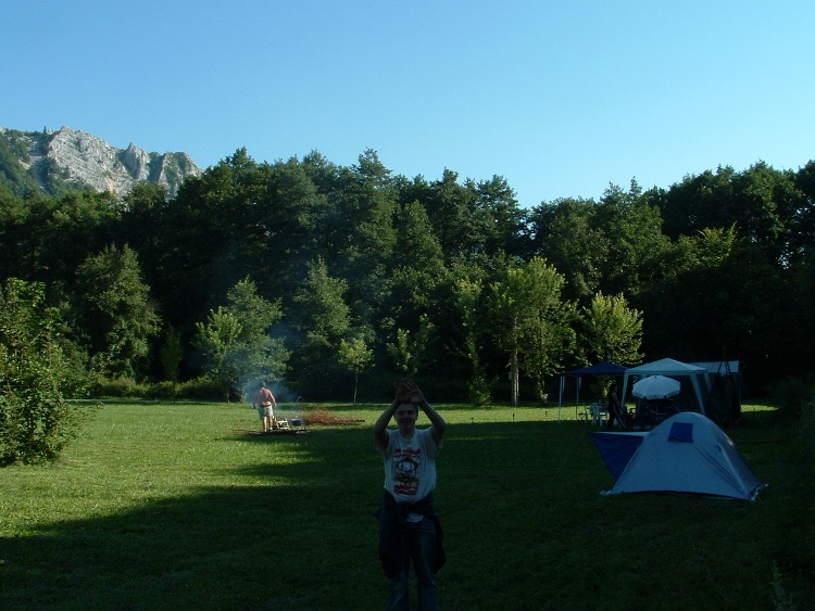 Grassy field beside the road after the Gyári-tó Lake