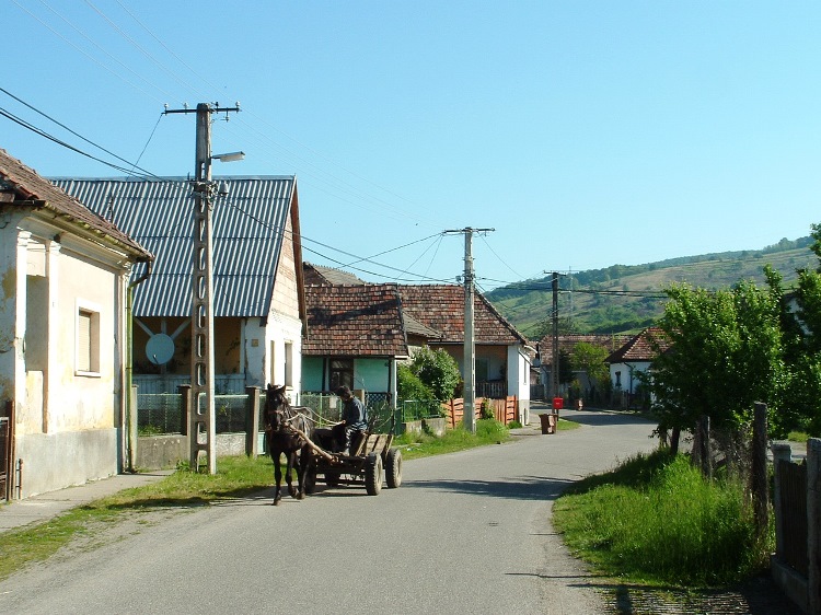 Putnok - A Serényi Béla utcán kifelé a városból