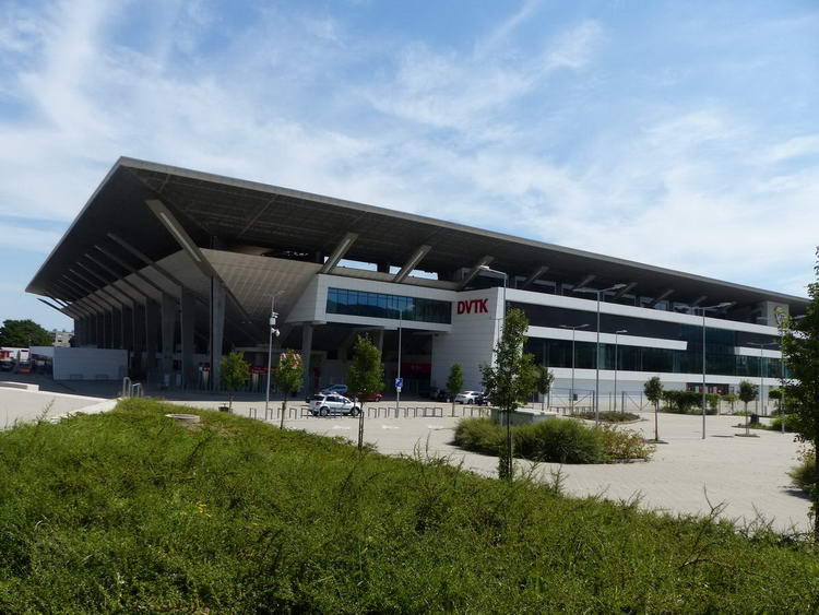 Az újjáépített DVTK stadion