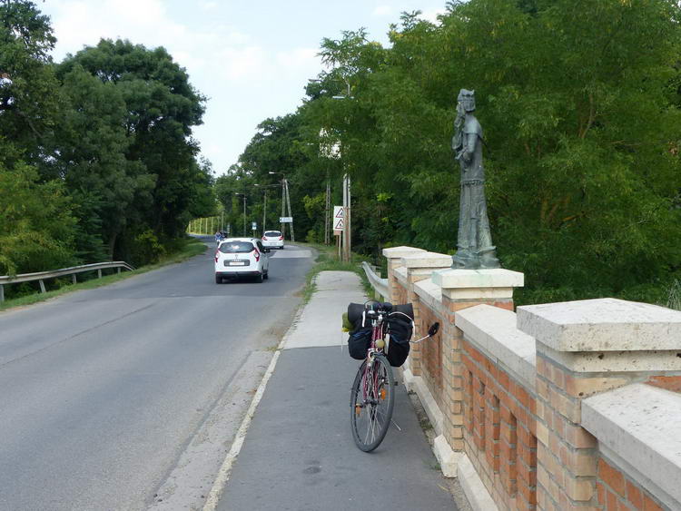 Gyomaendrőd, Pihenő a Hantoskerti-holtág hídján