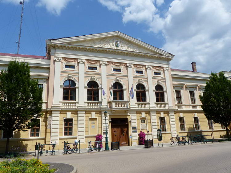Gyula - Városháza