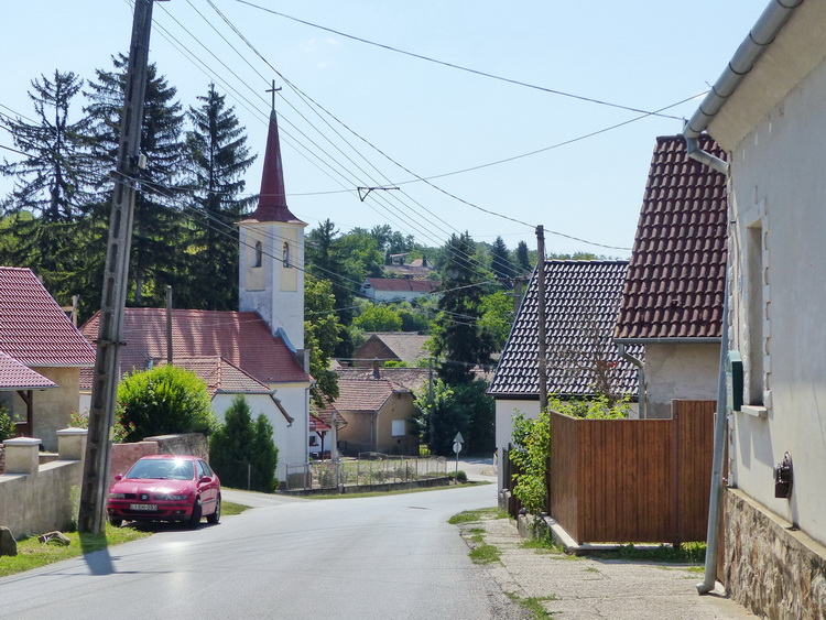 Hosszú lejtőn érkeztem meg Ellendre