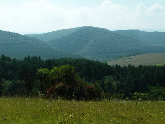 Visszatekintés a hegyről Upponyra