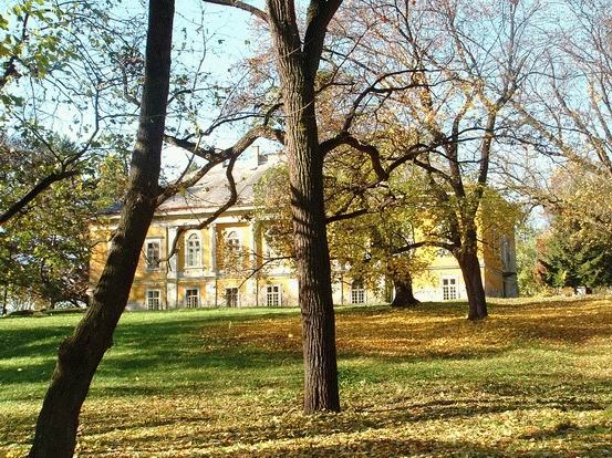 A putnoki Serényi kastély A putnoki Serényi kastély