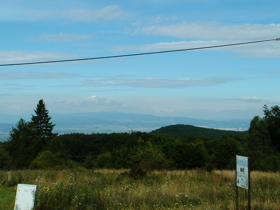 Kilátás a Panoráma büfé kapujától