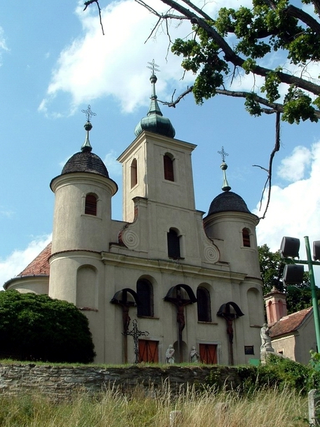 Kőszeg - Elértük a város feletti hegyen álló Kálváriatemplomot