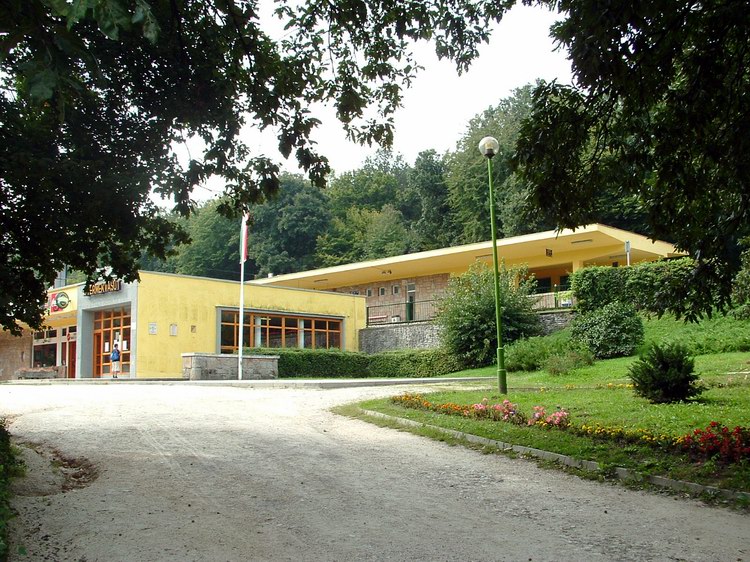 Hűvösvölgy - A Gyermekvasút pályaudvara Hűvösvölgy - A Gyermekvasút pályaudvara