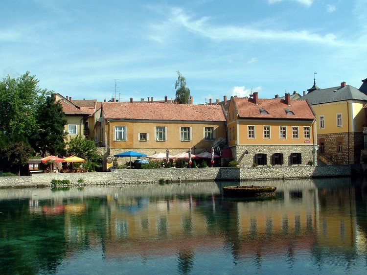 Tapolca - A Malomtó partján Tapolca - A Malomtó partján