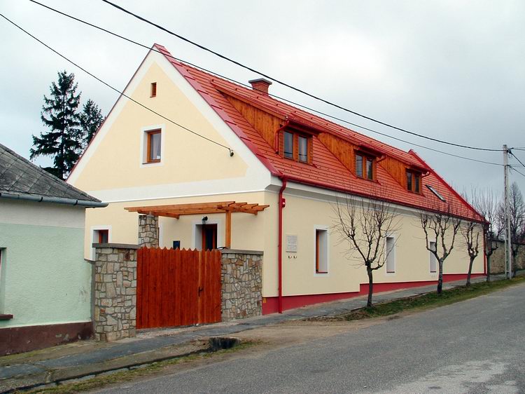 The Laky Demeter tourist house in Rezi