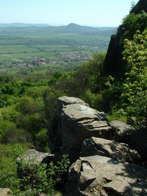 Kilátás a bazaltorgonák tetejéről