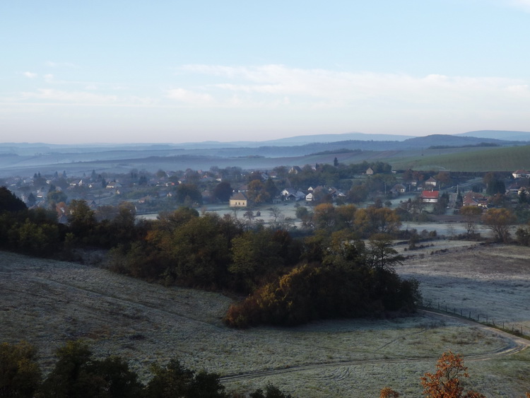 Kilátás a Sztúpától Becskére