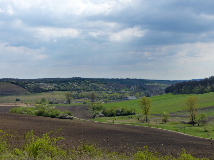 Visszatekintés Irotára a Kecske-pad oldalából