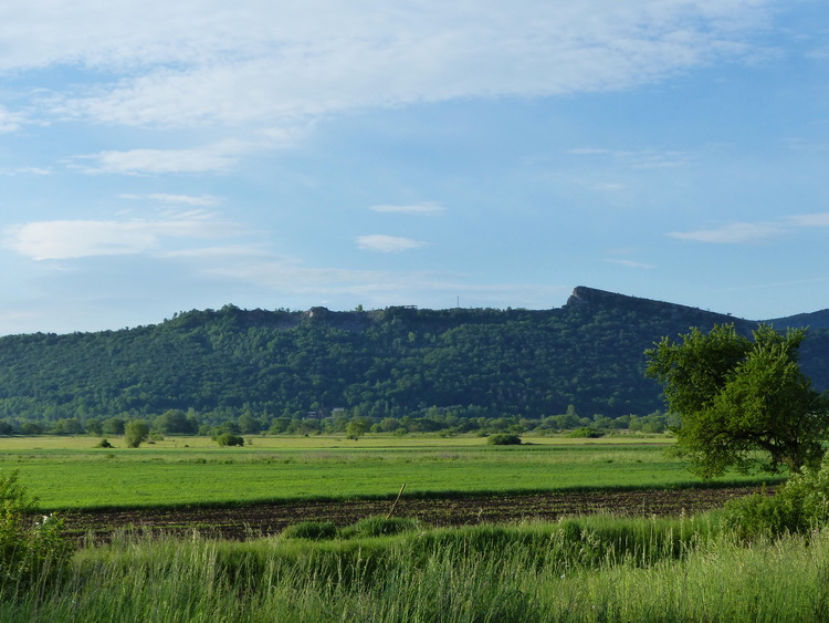 Az Esztramos látképe Bódvaszilas határából fényképezve