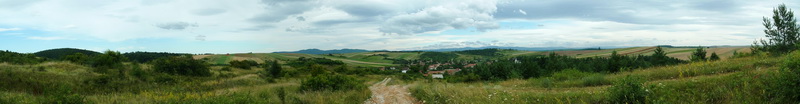 Panoramic view of Rakacaszend village and its environs