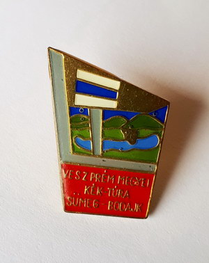 National Blue Trail's badge of the Veszprém county's section